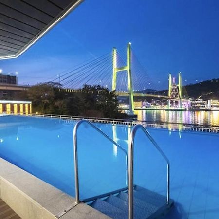 Yeosu Hotel Haven Екстер'єр фото